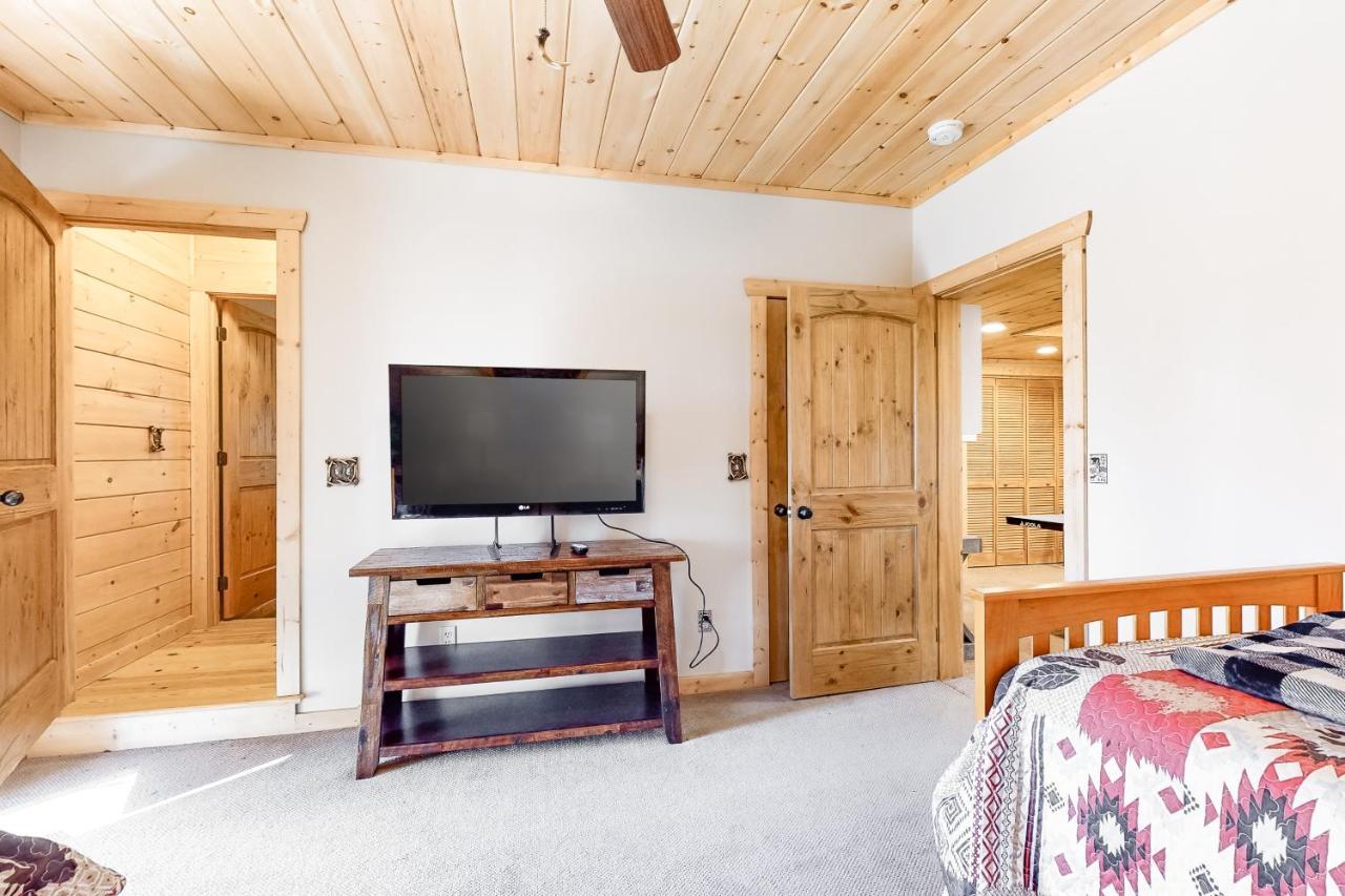 אלייז'ה Bearfoot Lodge מראה חיצוני תמונה
